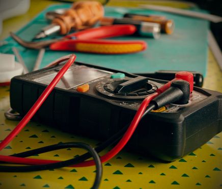 Efficient Electrical Testing Procedures for Safety and Compliance